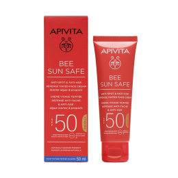APIVITA Bee Sun Safe Αντηλιακή Κρέμα Προσώπου Κατά των Πανάδων και των Ρυτίδων με Χρώμα SPF50, 50 ml